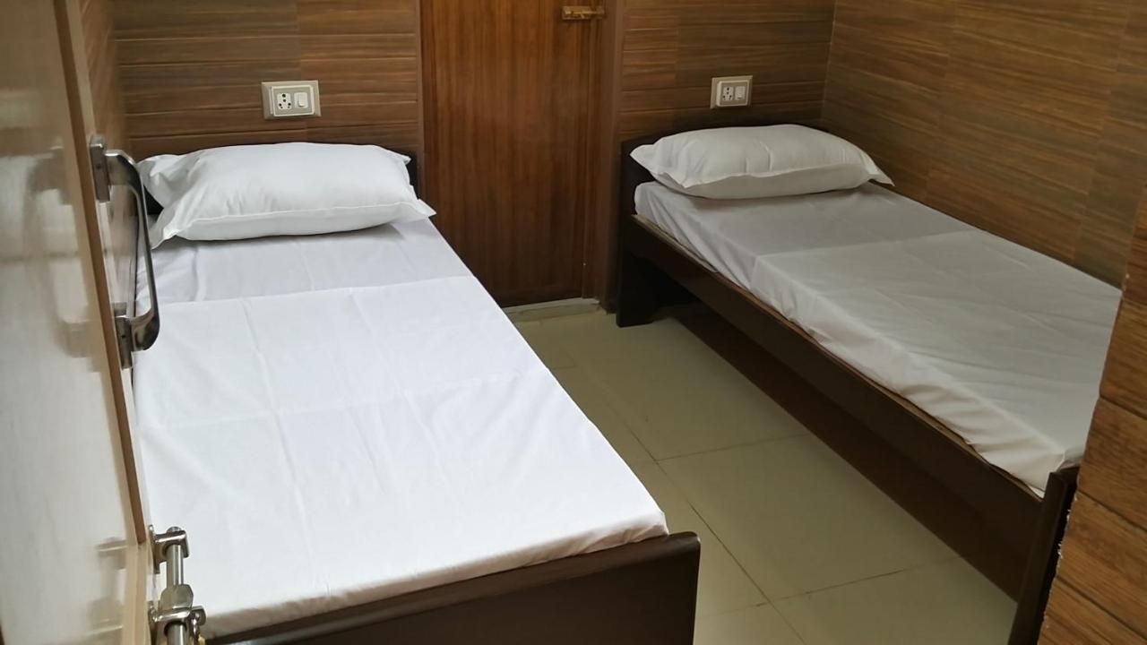 Al Noor Mansion Hotel Chennai Exterior foto